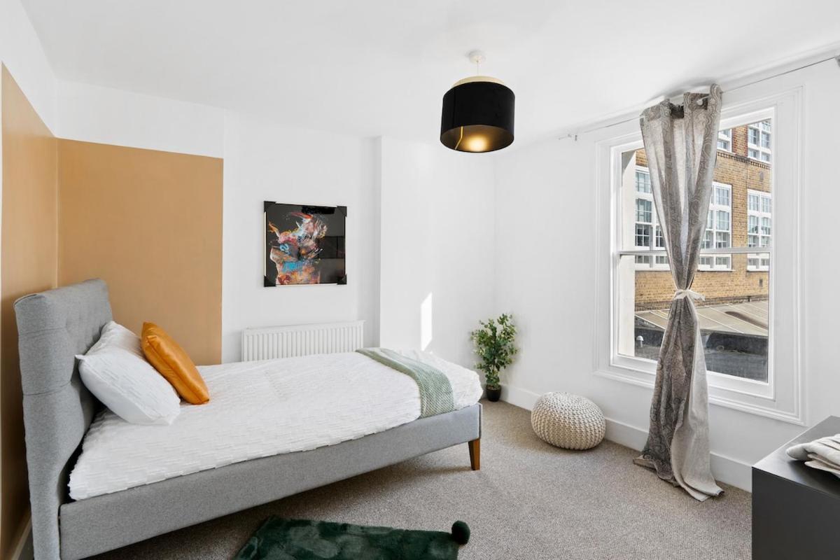 Canary Wharf - Contractors - 4 Bed London